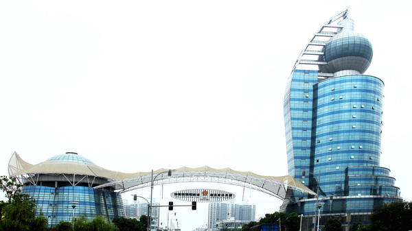 1535524282875395.jpg 2009111295528376.JPG